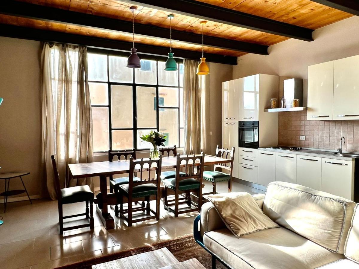 Loft Cianosi - Appartamento Nel Cuore Di Livorno Eksteriør bilde